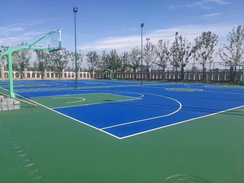 硅PU球场：运动的乐趣与健康的守护
